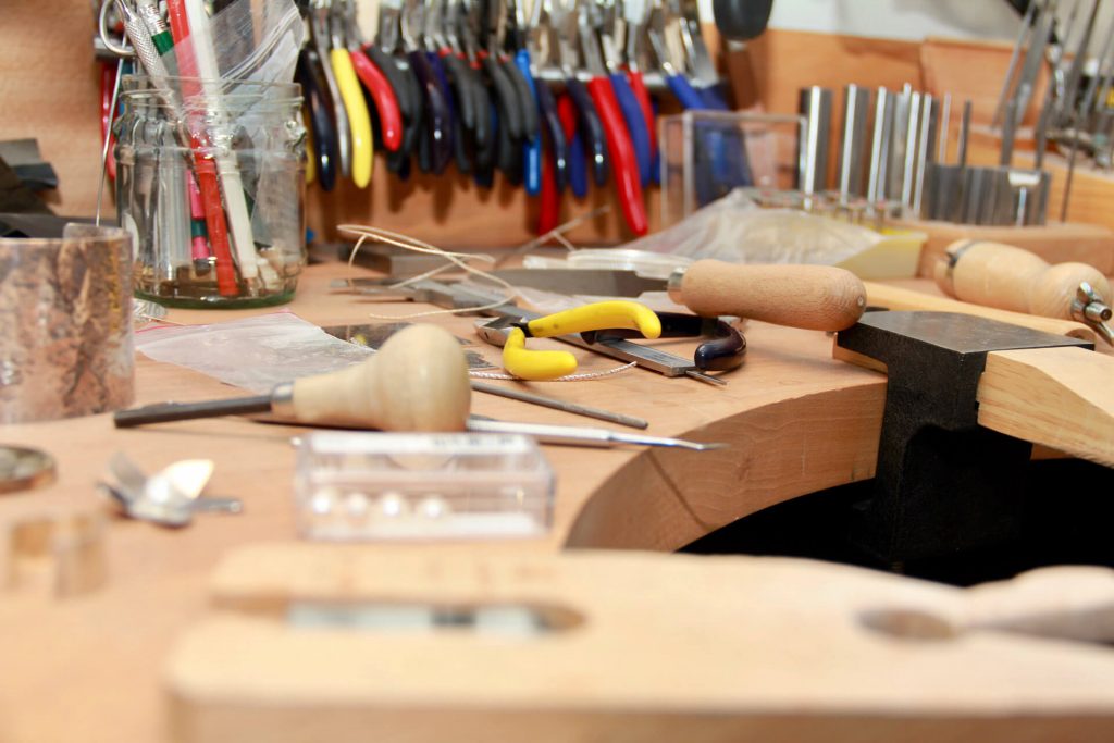 Werkzeug zum Herstellen von Schmuck